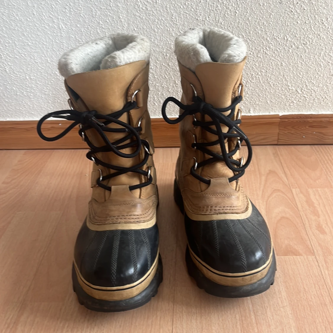 Sorel Caribou 42 2/3 uk 8,5 usa 9 - 90