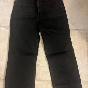 Weekday jeans - Aldrig använt endast testat, bra skick
