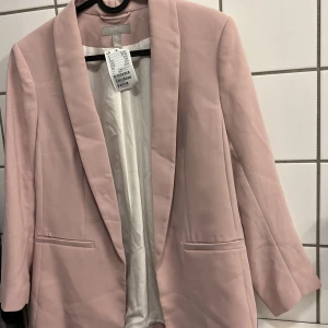 KAVAJ - Ord pris 399kr,säljer för 150kr