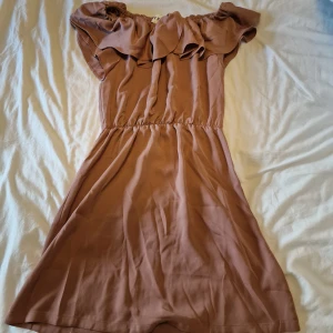 Ivyrevel klänning - Superfin klänning!! Använd 1 gång.