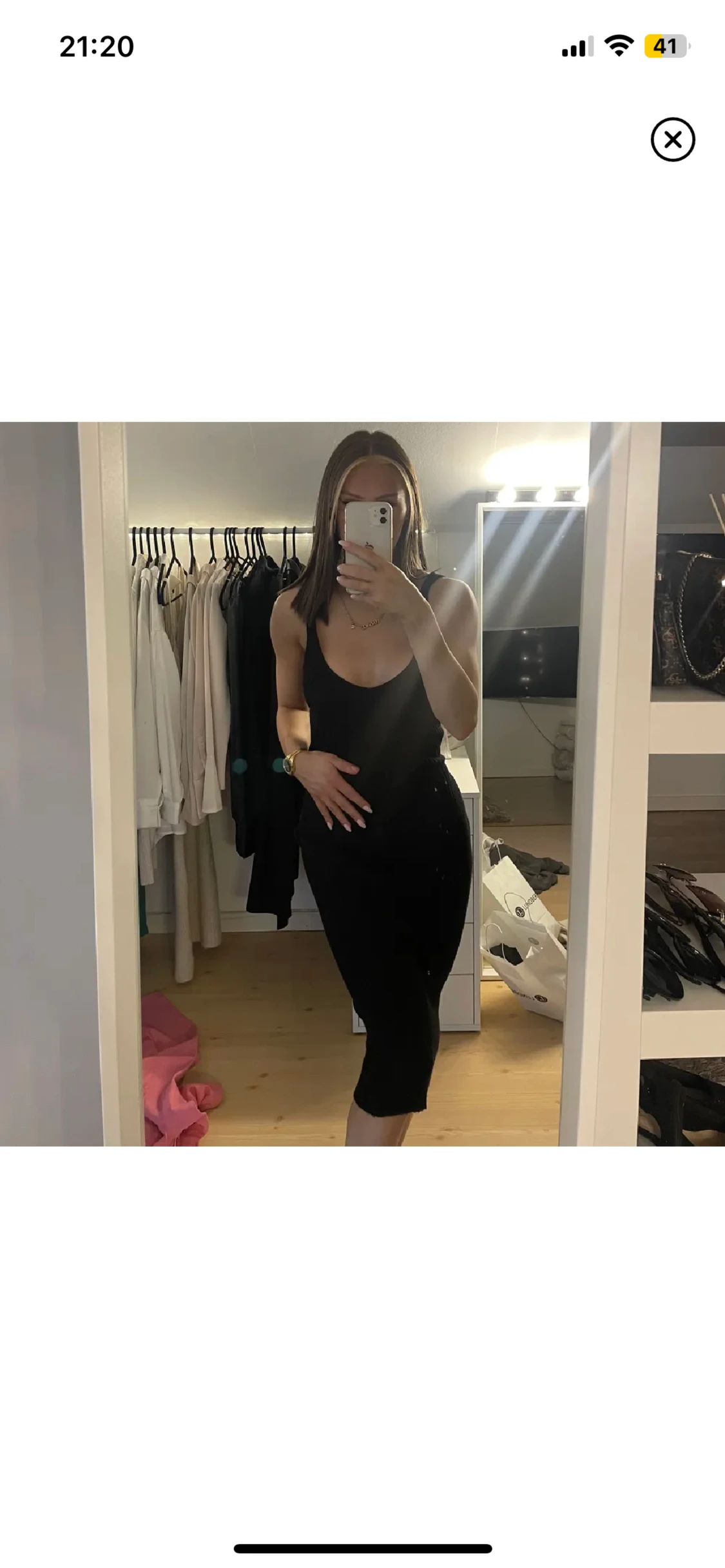 Svart ribbad klänning