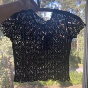 topp i spets  - aldrig änvänd 