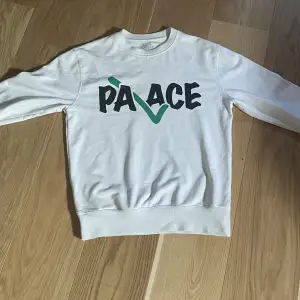 Palace skateboards långärmad tröja 