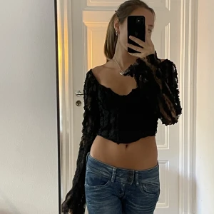 Fest topp! - En sååå fin fest topp, aldrig använd! 💓💓 storlek 34. Har redan lagt ut på min sida tidigare så finns lite fler bilder om man vill se! 