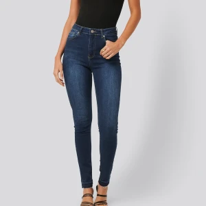 nakd jeans  - jeans från nakd, endast använts en gång. nypris var 429,-