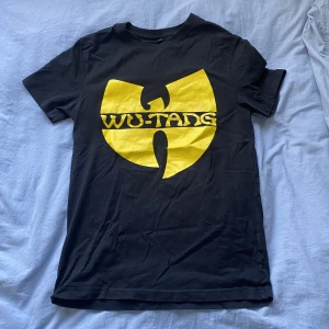 Wu-Tang Tee  - Fet tröja från wu-tang - Size S - Trycket ser nytt ut 