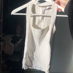 Halterneck topp - Använd men inte längre. 