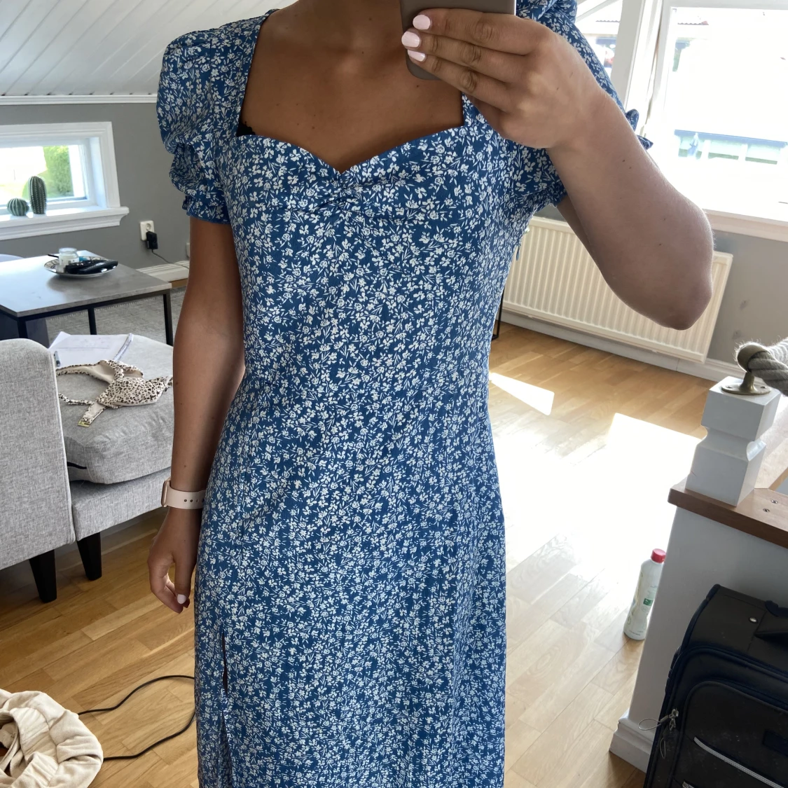 Blommig klänning - 90