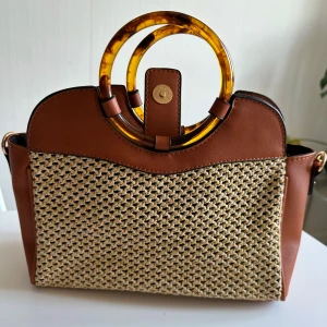 Väska - Snygg liten väska. 