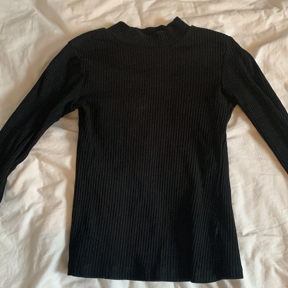 Svart långärmad tröja