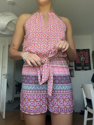 Byxdress - Byxdress i strl S💓