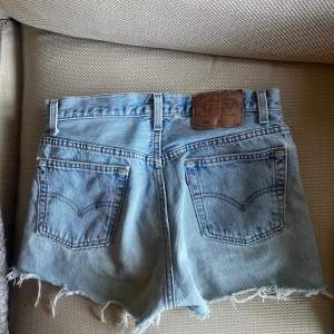 Levis jeansshorts. Storlek S/XS 