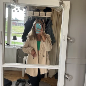 Beige kappa - Kappa från hm i storlek m