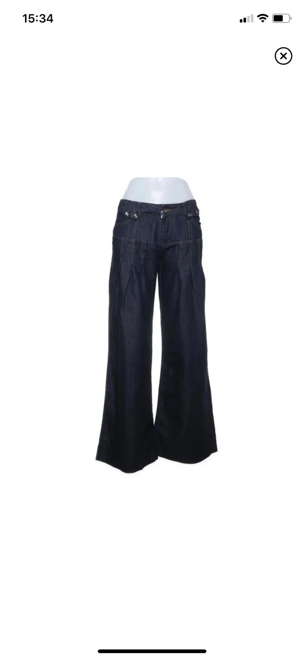 Utsvängda jättesnygga jeans, strl 38/40. Lågmidjade i märket Reevers. . Jeans & Byxor.