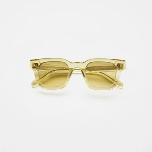 Chimi 004 - Säljer mina gula chimis i modell 004 som är i princip slutsålda! Super snygga och är använda typ en gång, till kommer box❤️‍🔥❤️‍🔥