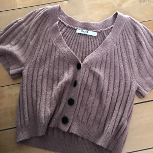 Tröja - Stickad topp från nakd! Knappt använd!