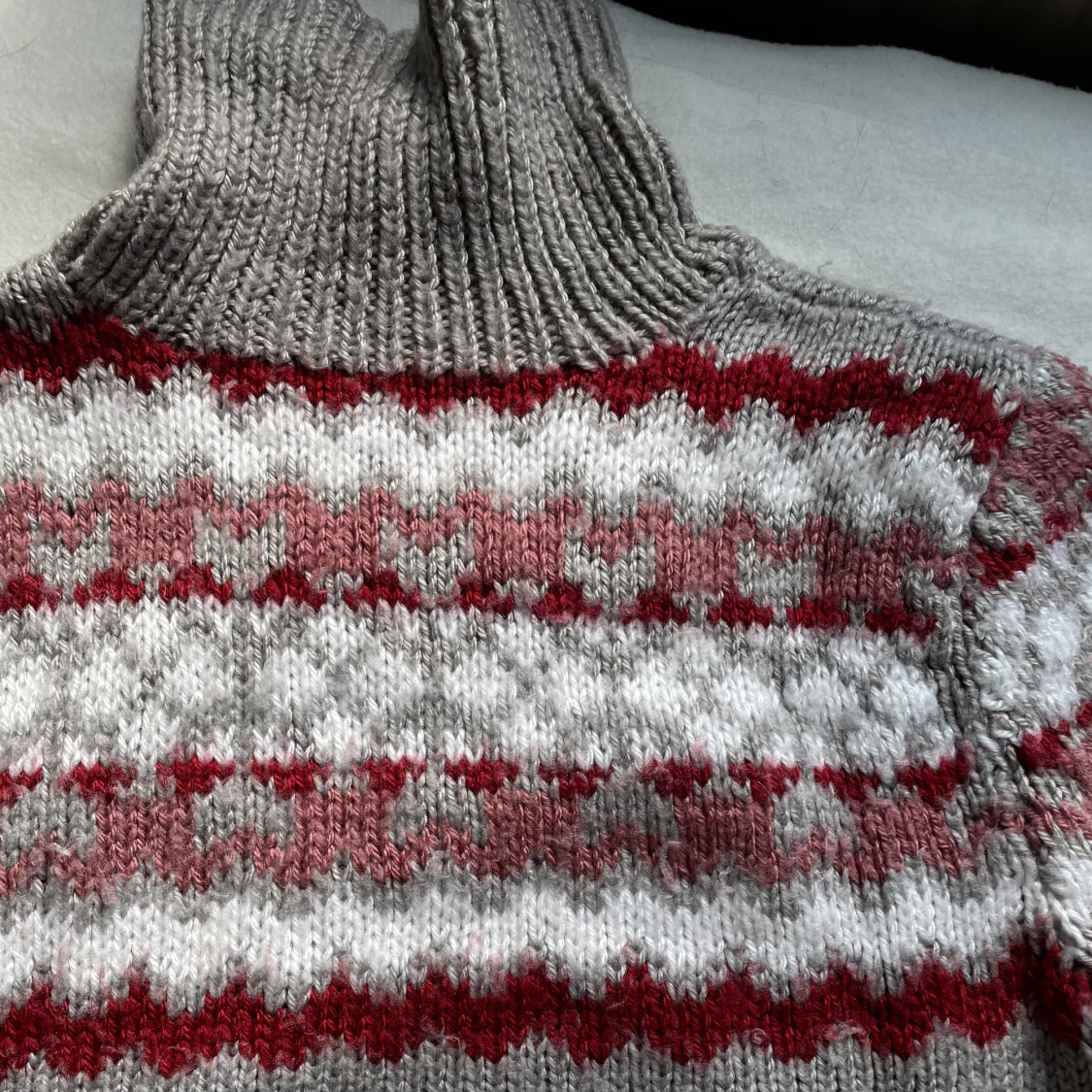 Stickad tröja  - 90