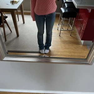 Zara jeans  - as snygga bootcat jeans från zara!!