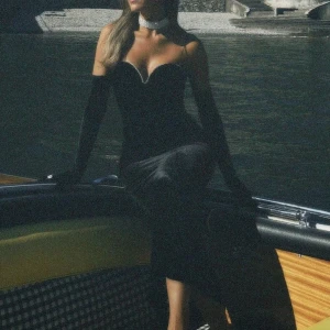 Drömklänning - Världens finaste klänning. endast använd 1 gång.  