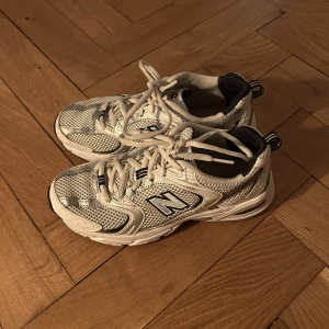 New Balance 530 - New balance 530 sneakers helt oanvända! Storlek 36. 