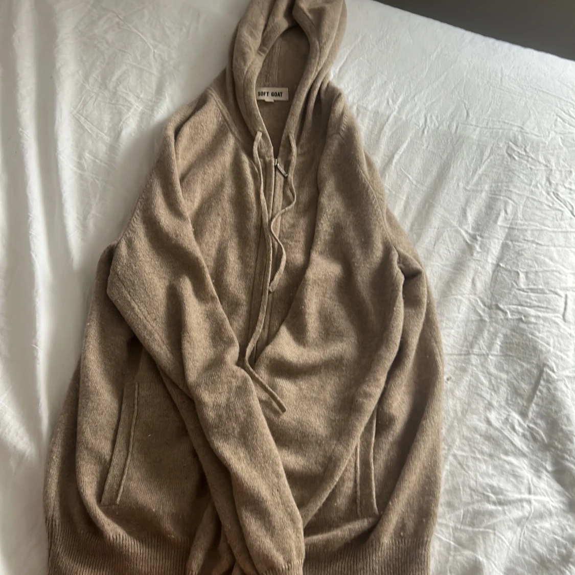 Soft goat zip hoodie 