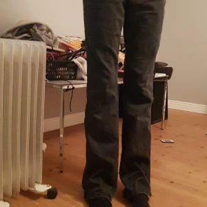 Byxor - Dom är ett bra matrial 9xh har bra byxorna är så fina 