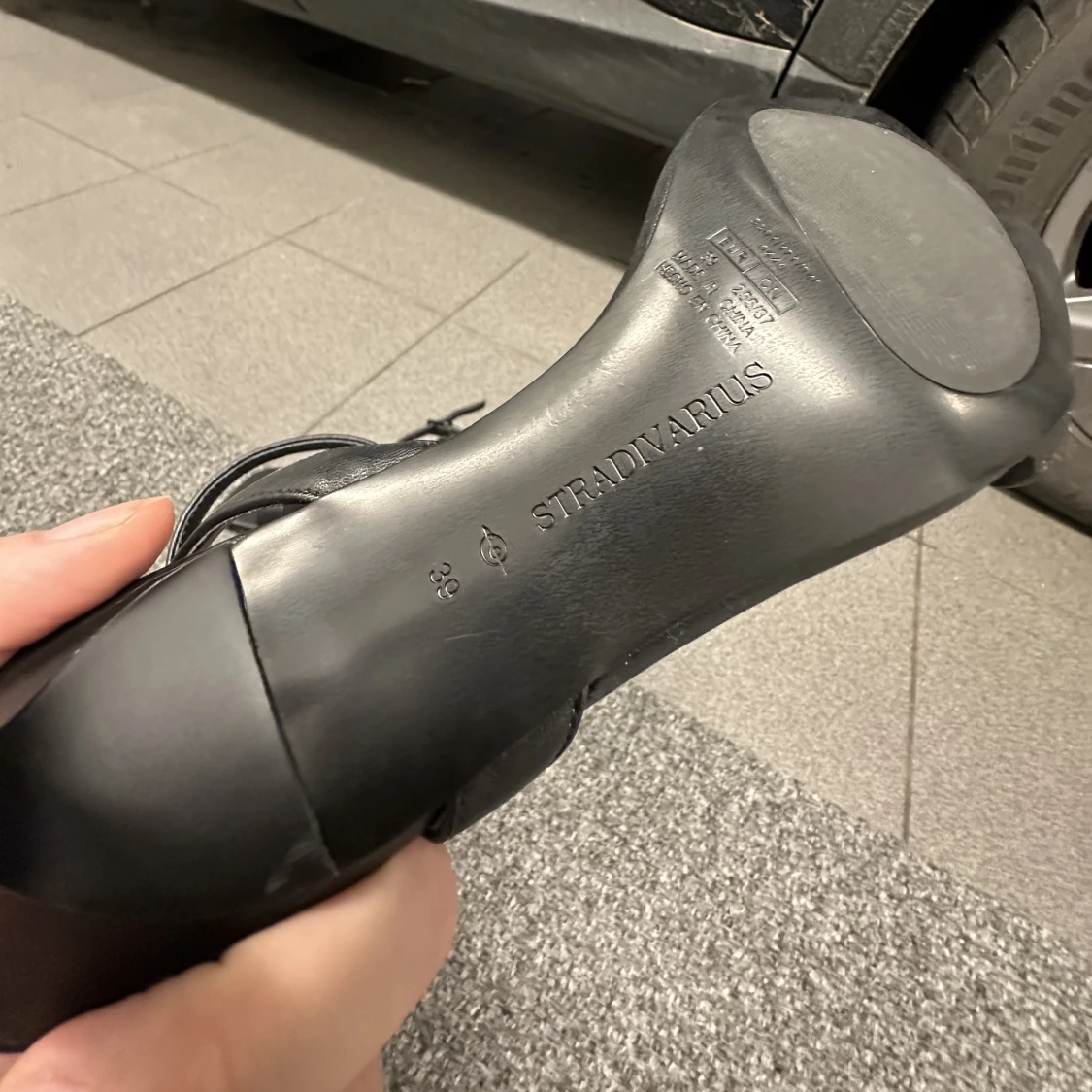 Svarta klackar  - 91