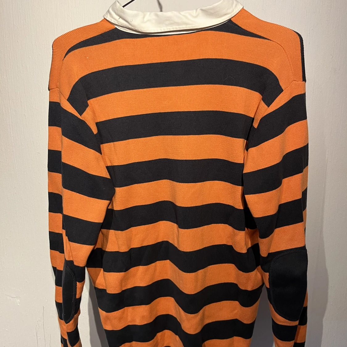 Super snygg randig tröja 😻 - 90