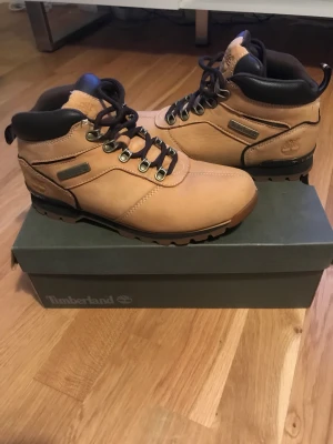 Timberland vinter/höst skor - Jättesnygga skor för både vinter och höst. Skorna är äkta den märket timberland 