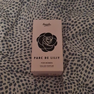 Parfym  - Parfym oanvänd