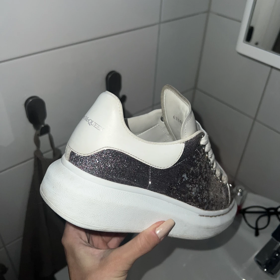 Alexander Mcqueen - 90