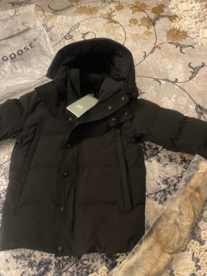 Canda goss  - Helt ny och varmt skönt perfekt till vinter 