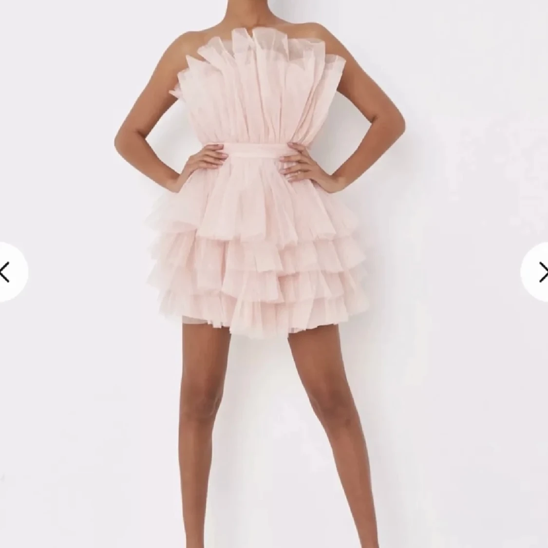 Glittrig klänning - 90