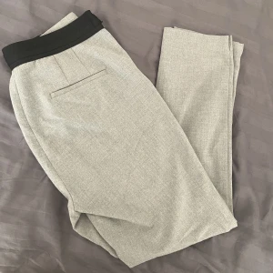 Zara kostymbyxor  - Zara byxor i bra skick 