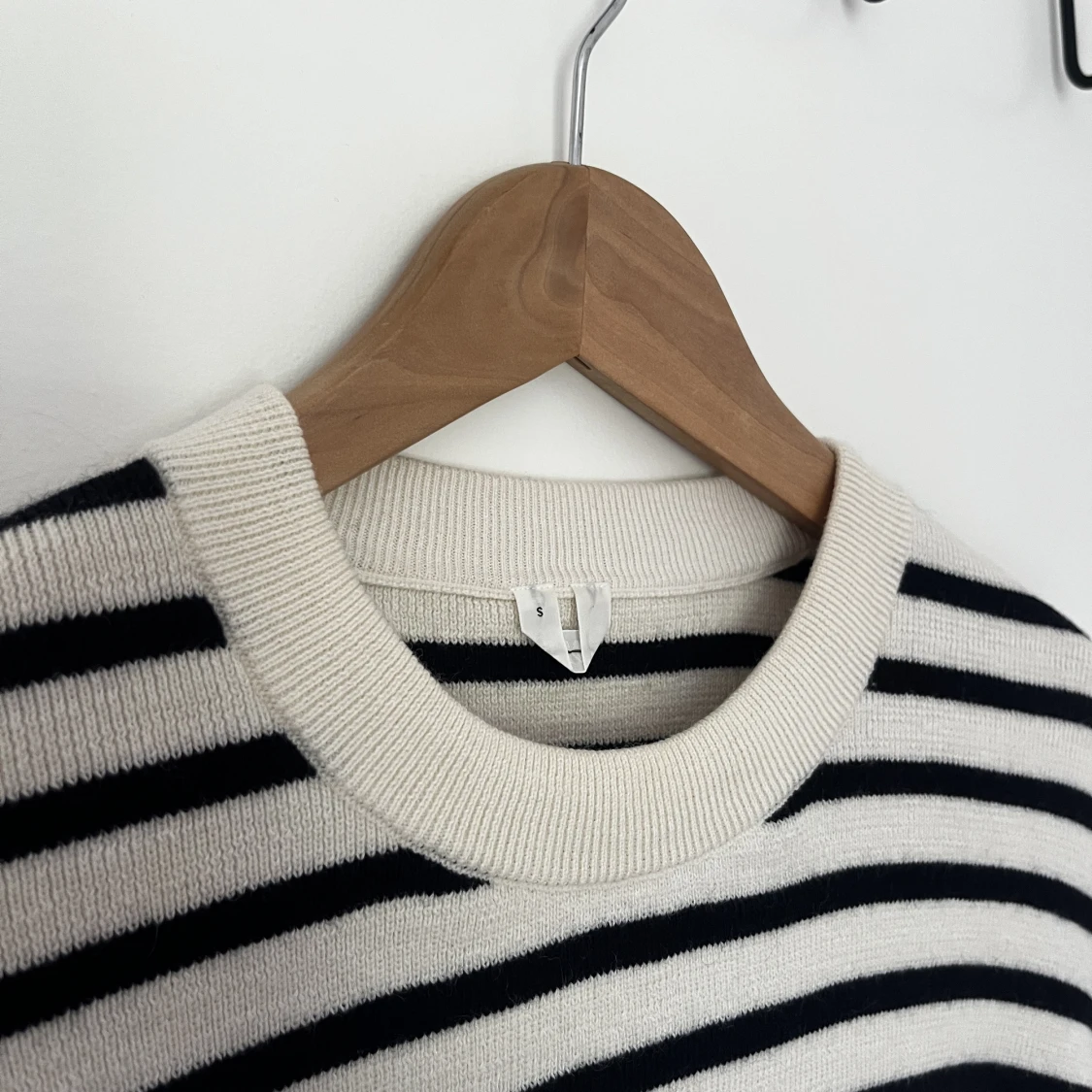 Arket stickad tröja