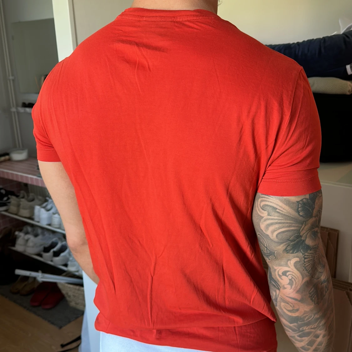 Armani T-Shirt (M) - 90