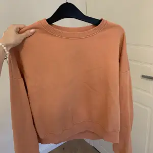 Rosa / aprikos sweatshirt från lager 157😊