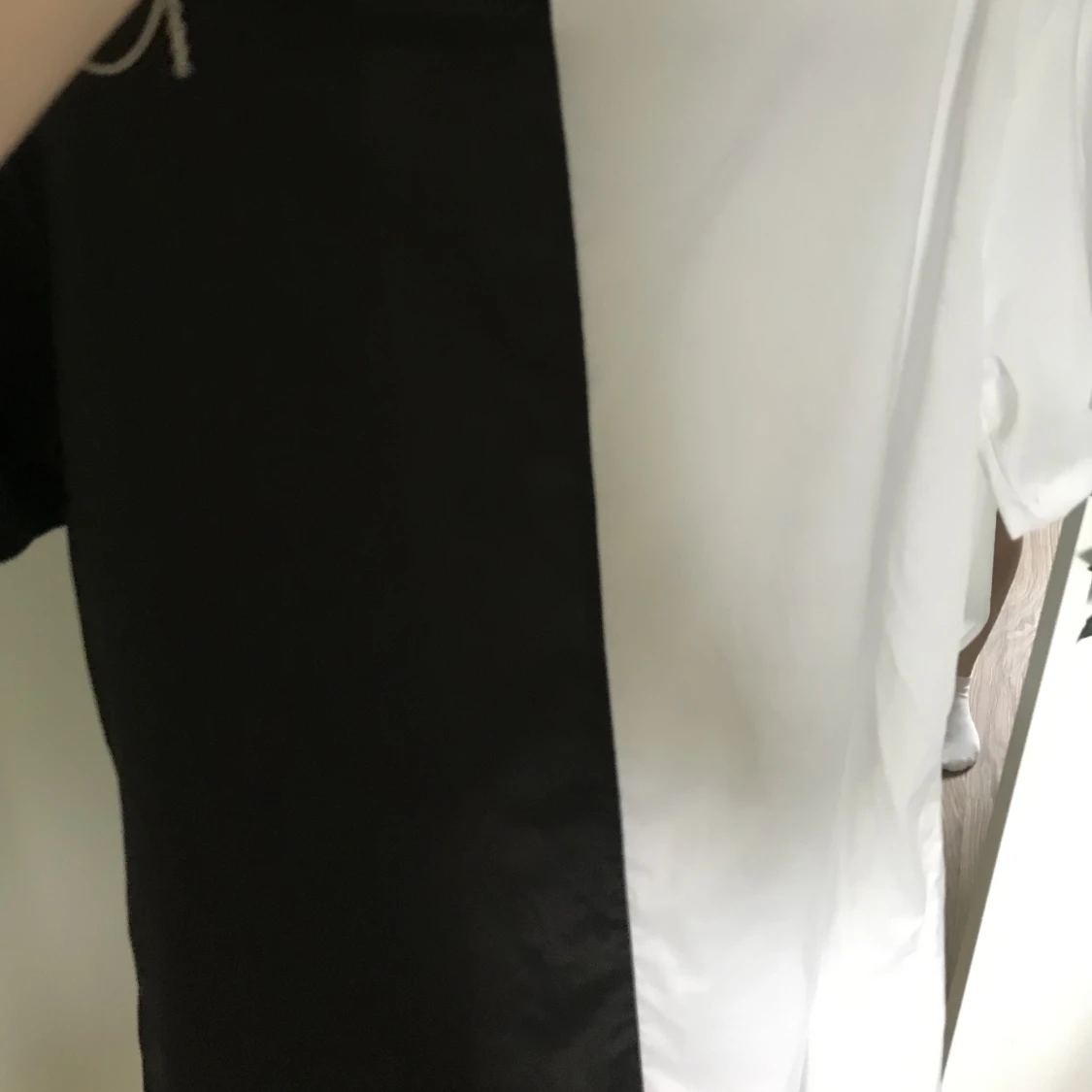 Svartvit klänning - 90