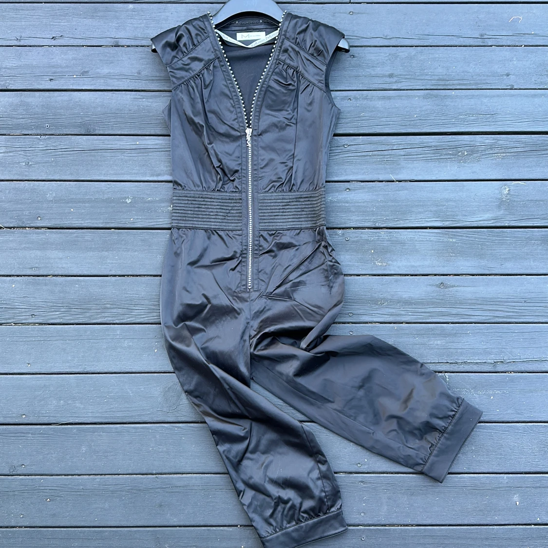 Jumpsuit glamour