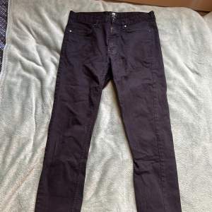 Jeans från HM, Helt nya Skinny fit  Storlek 32