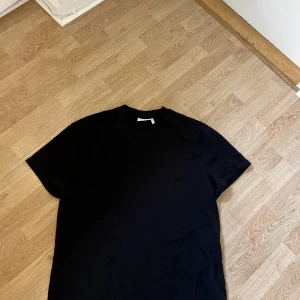 Weekday t-shirt - Oversized weekday t-shirt