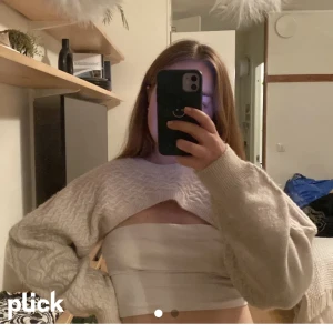 Stickad bolero  - Från hm! 