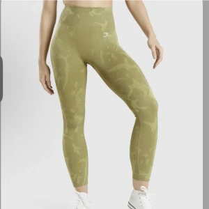 adapt camo seamless leggings - Used 3 times. Ord price 599kr