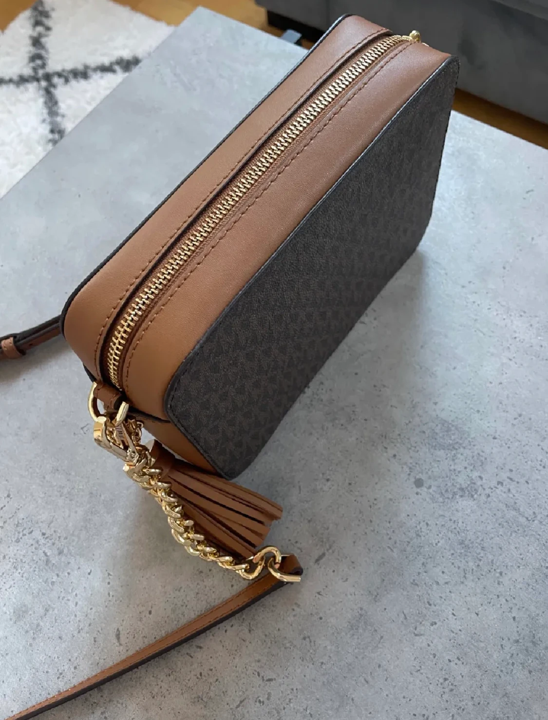 Michael Kors väska - 90