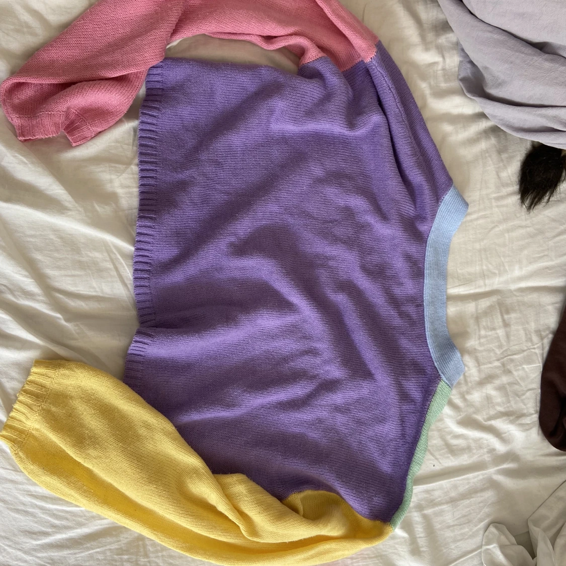 Söt färgglad kofta - 90