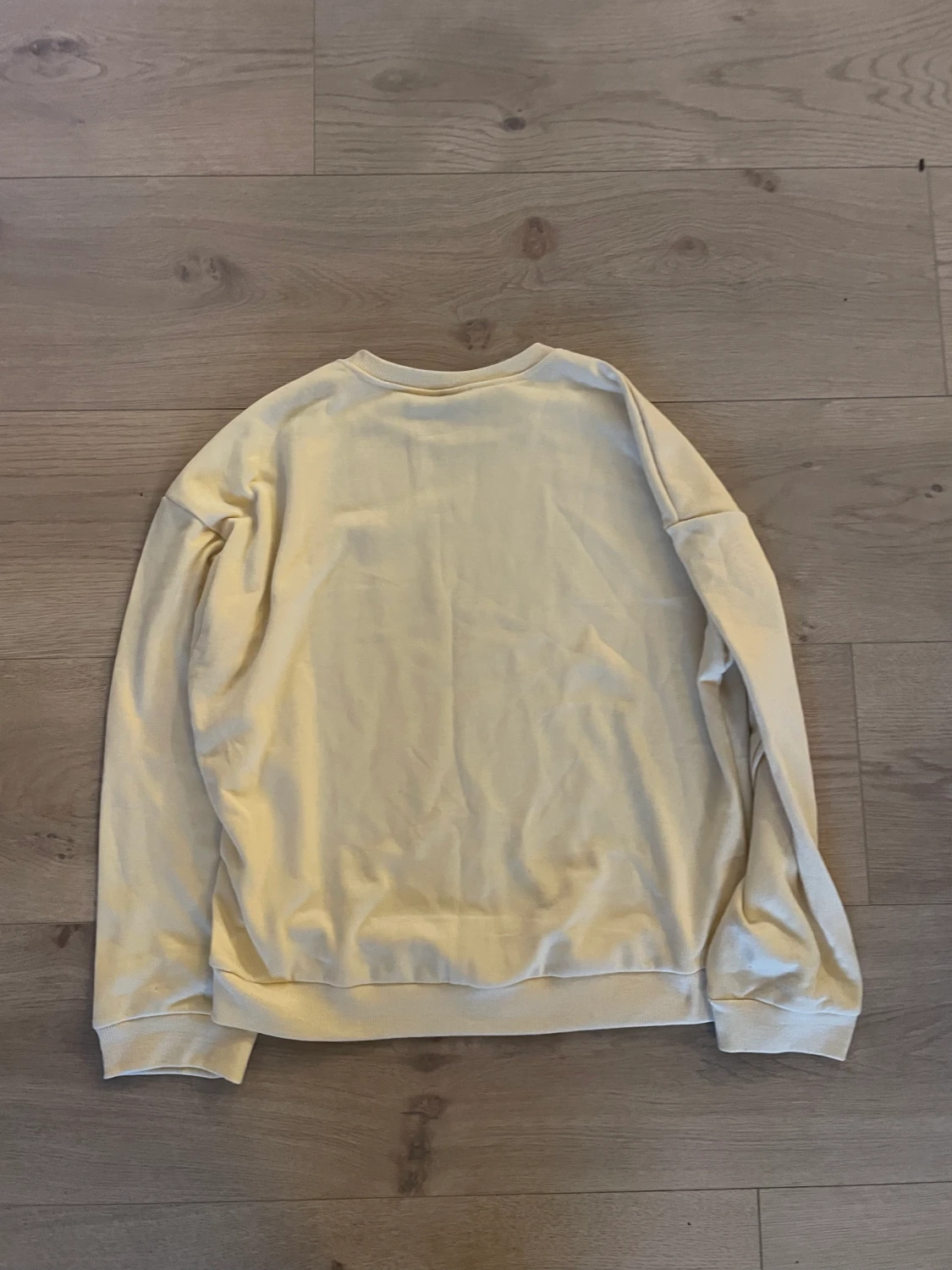 Gul halloween tröja - 90