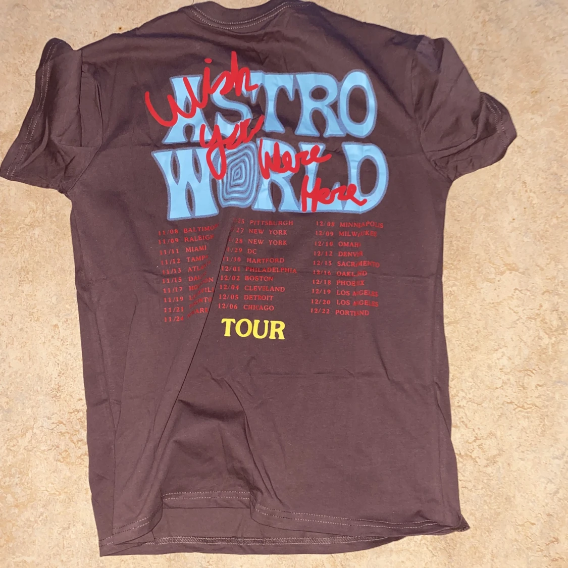 Travis Scott - Astro World - 90