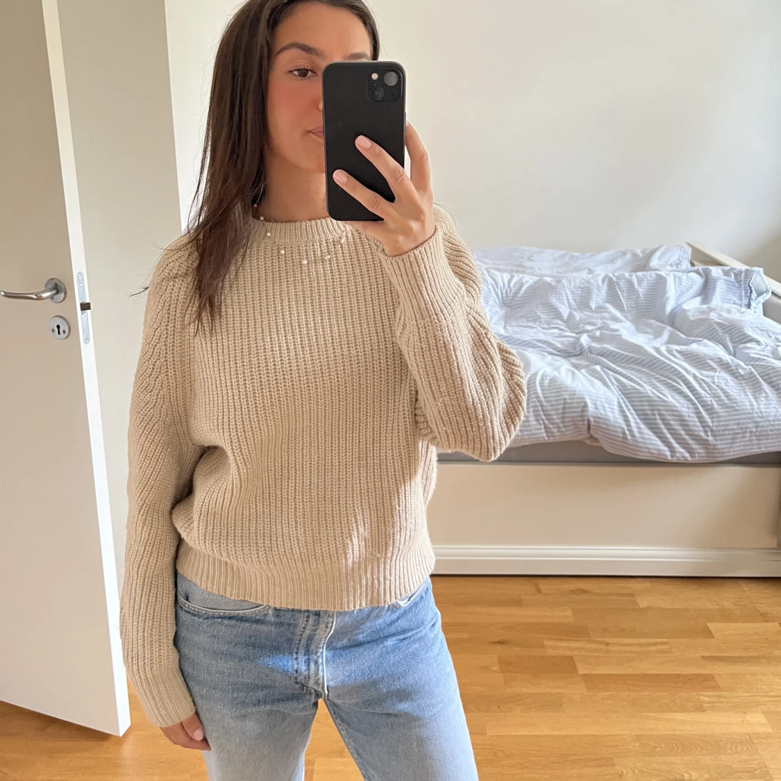 Stickad beige tröja  - 90