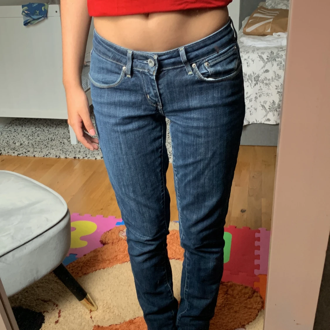 Low waist jeans
