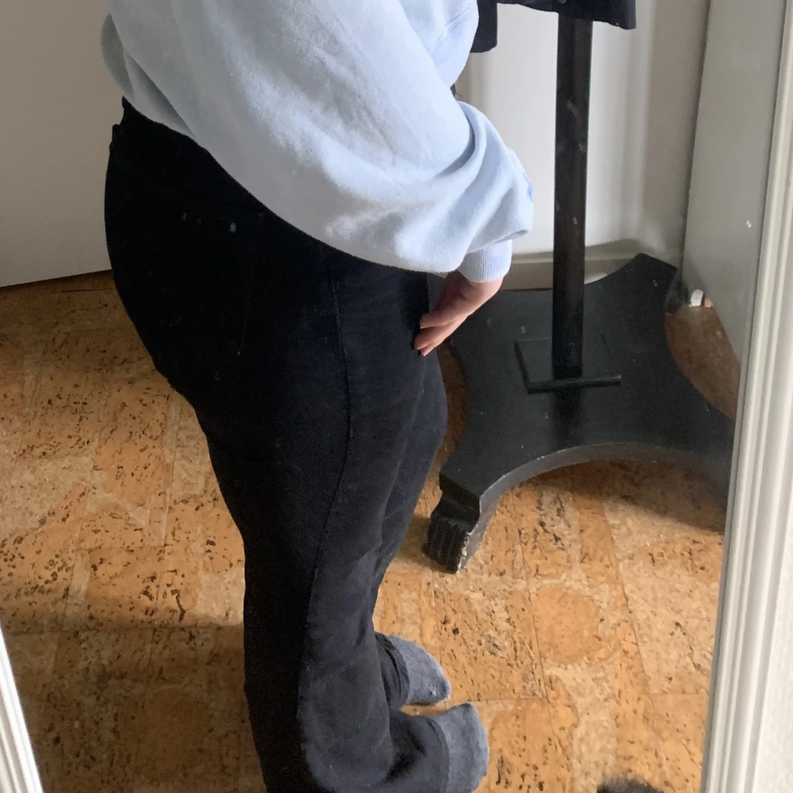 Lågmidjade bootcut jeans från Gina Tricot - 91